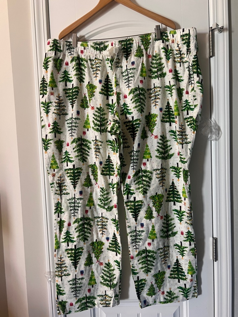 Old Navy Christmas tree PJ Pants